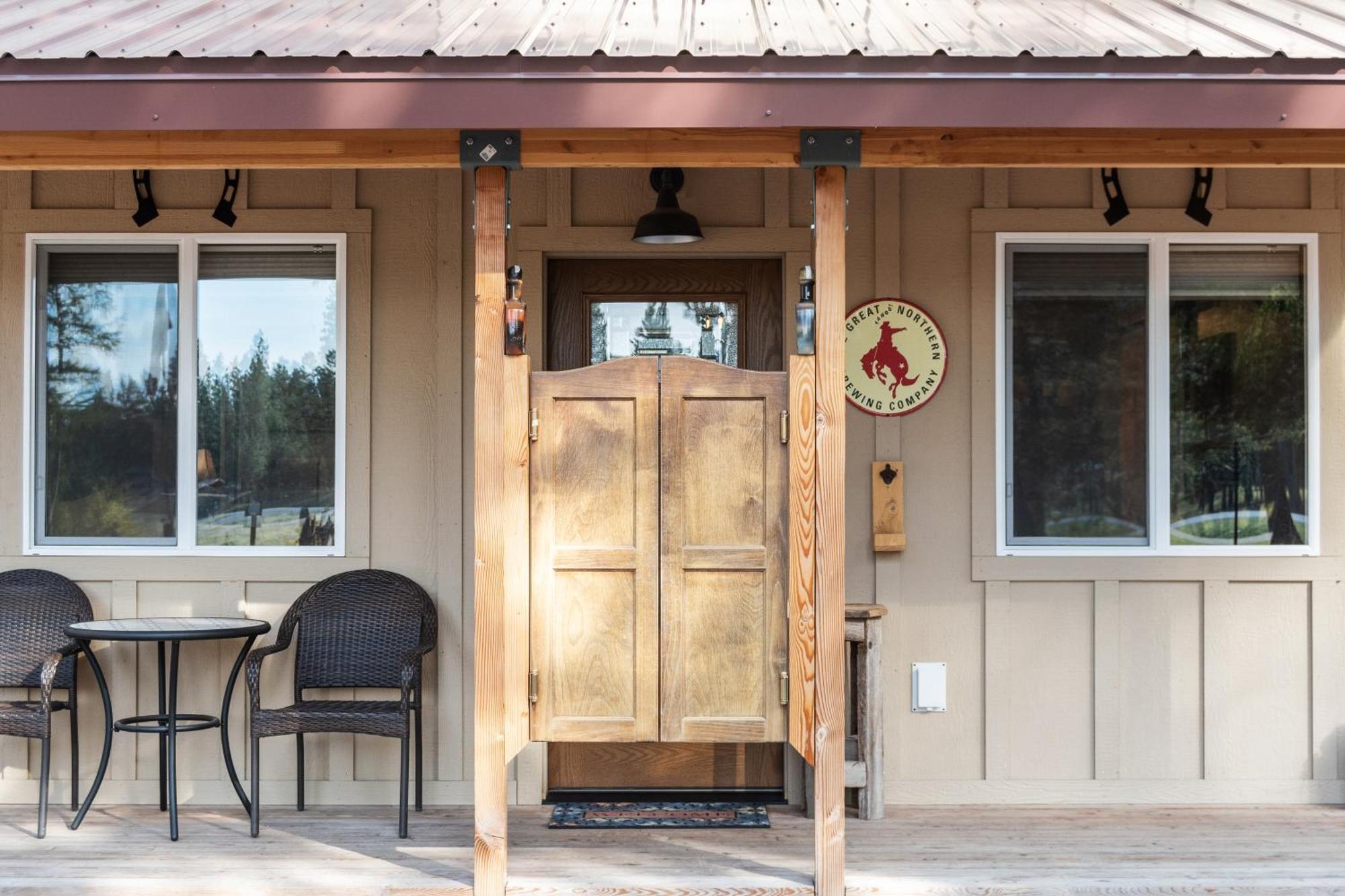 Fort Williamson Glacier Vacation Rentals 哥伦比亚瀑布 外观 照片