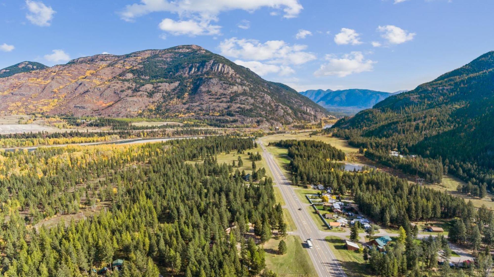 Fort Williamson Glacier Vacation Rentals 哥伦比亚瀑布 外观 照片