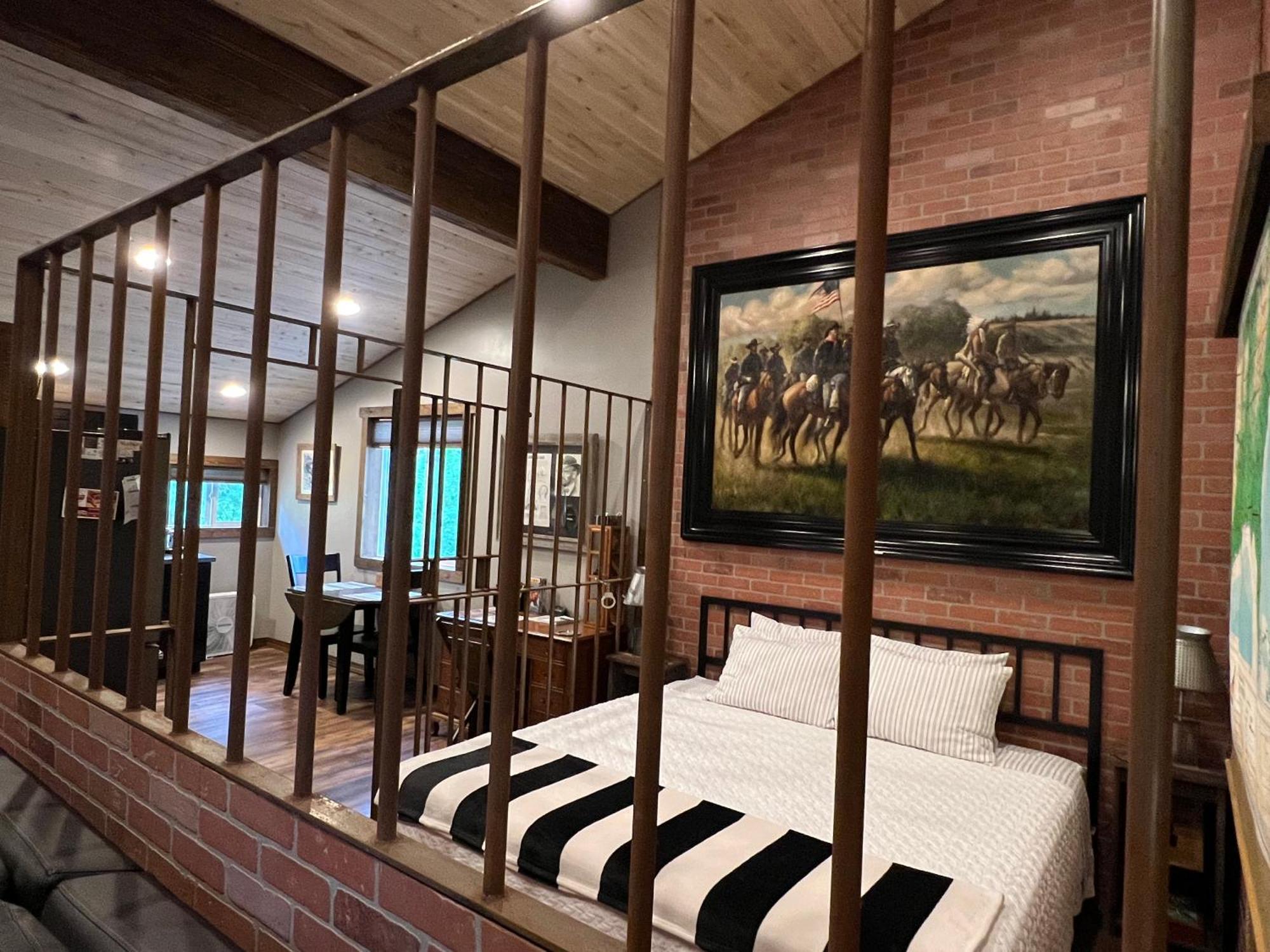 Fort Williamson Glacier Vacation Rentals 哥伦比亚瀑布 外观 照片