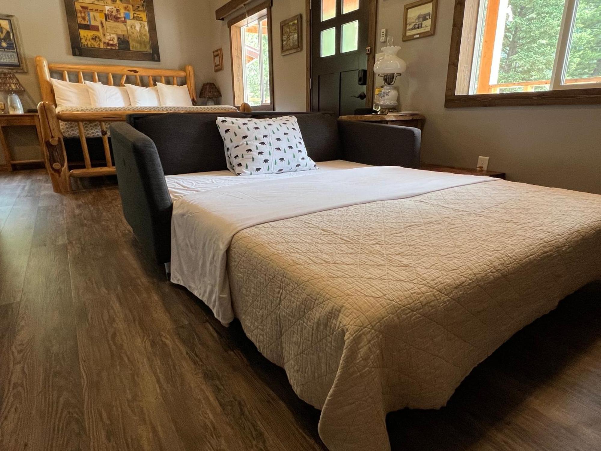 Fort Williamson Glacier Vacation Rentals 哥伦比亚瀑布 外观 照片